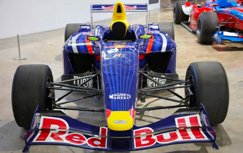 2003 Tatuus on display at the San Diego Automotive Museum