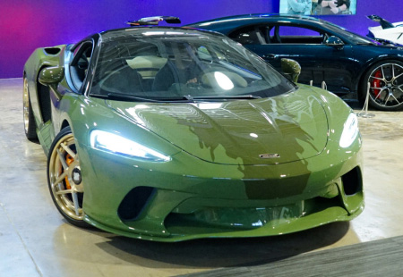 2022 McLaren GT